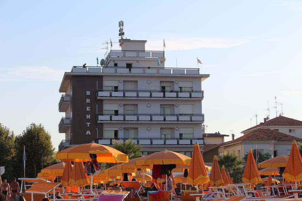 Hotel Brenta Viserbella di Rimini Esterno foto