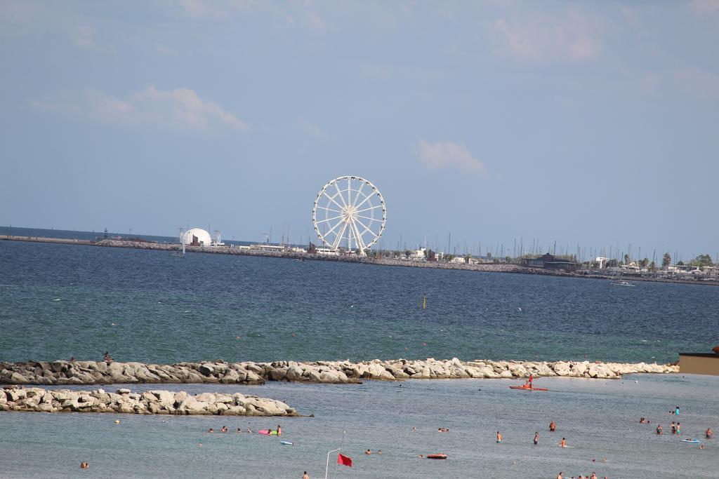 Hotel Brenta Viserbella di Rimini Esterno foto