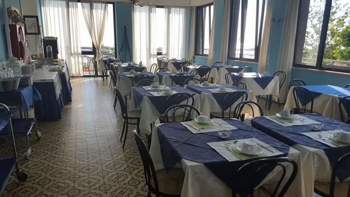 Hotel Brenta Viserbella di Rimini Esterno foto