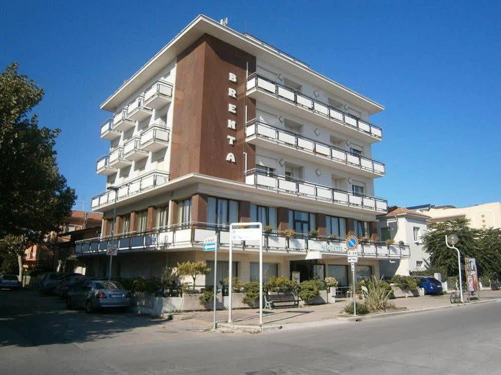 Hotel Brenta Viserbella di Rimini Esterno foto